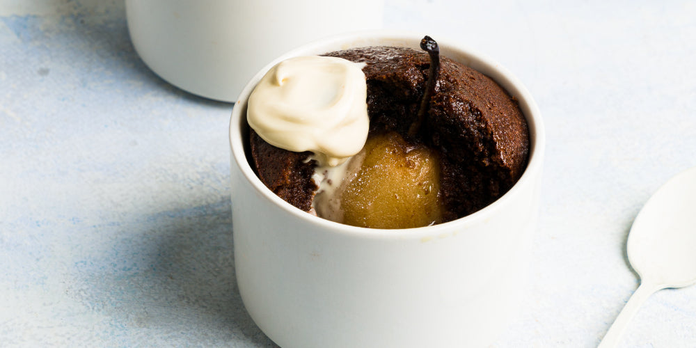 Dark chocolate & pear pudding