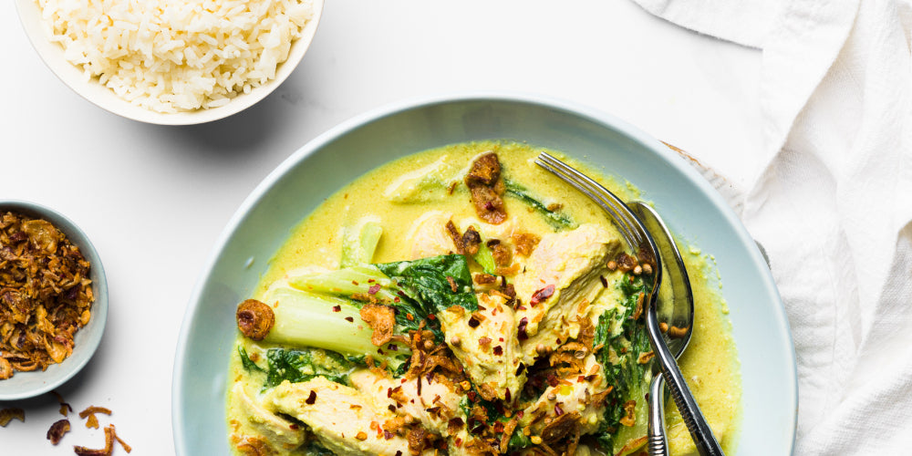 Turmeric and Lemongrass chicken served with rice