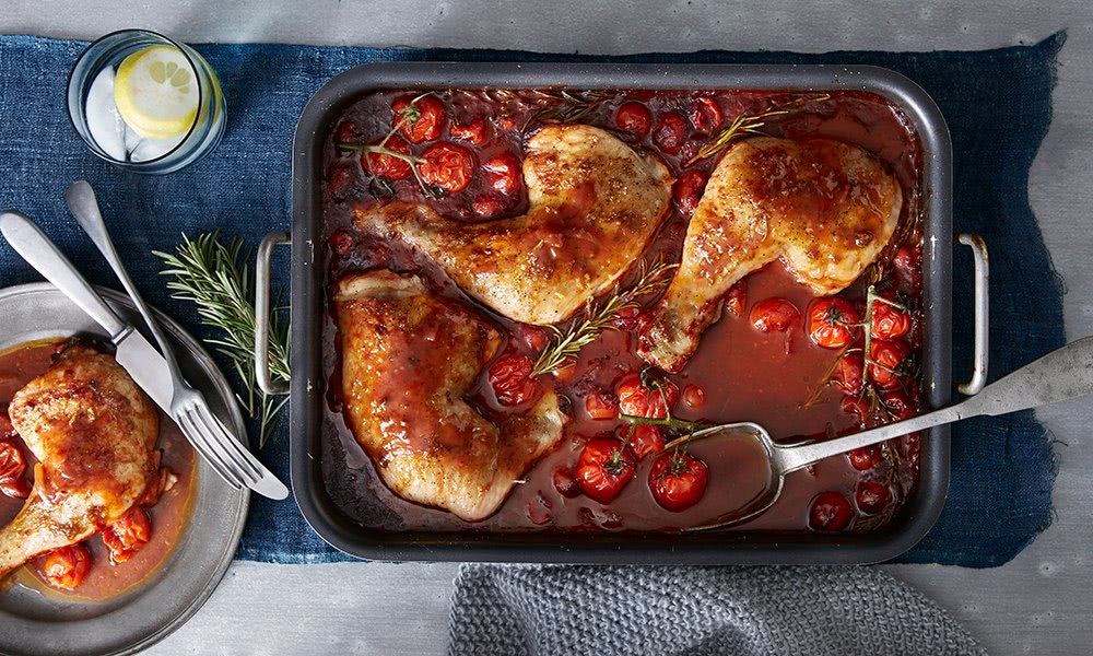 Red Wine, Rosemary and Onion Baked Chicken