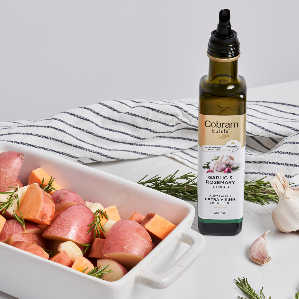 
                  
                    250ml Garlic and rosemary infused olive oil | Healthy Extra Virgin Olive Oil | Cobram Estate AU
                  
                